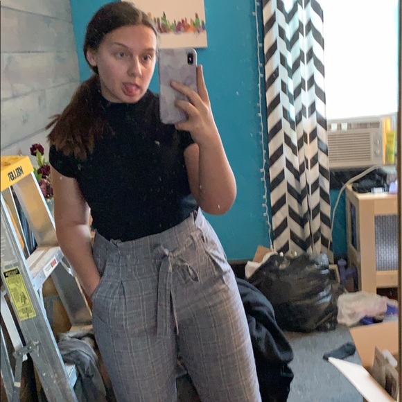 Meet your Posher, Emily - Picture 1 of 1